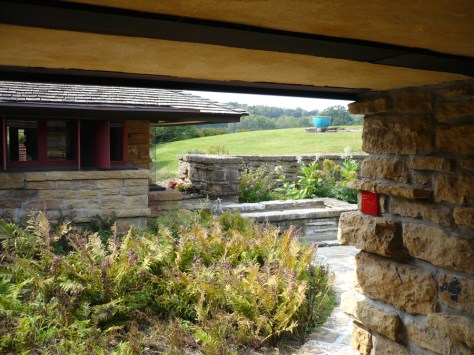 Taliesin West. Busquen la firma de Wright...