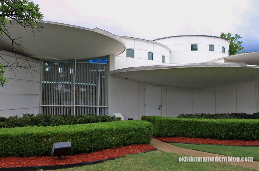 state-capitol-bank-restaurado-04